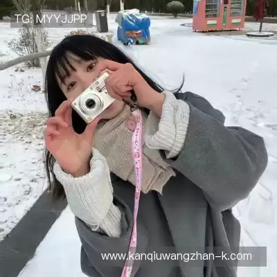 劳麟非